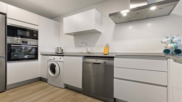 Image No.9-2 Bed Apartment for sale