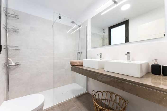 Image No.23-3 Bed Apartment for sale