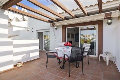 2 Bed Penthouse for sale