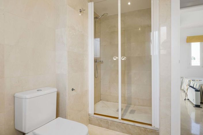 Image No.23-2 Bed Penthouse for sale