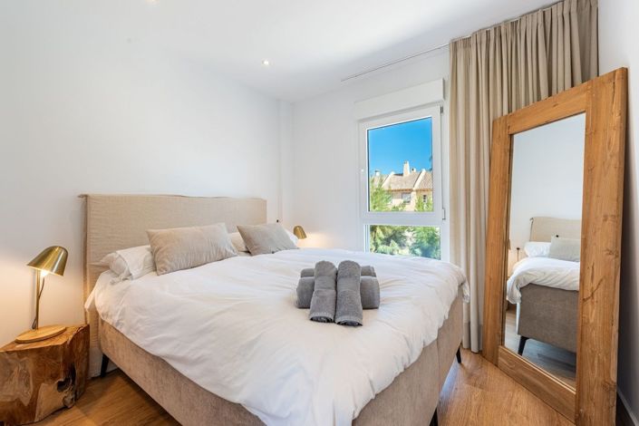 Image No.11-3 Bed Townhouse for sale