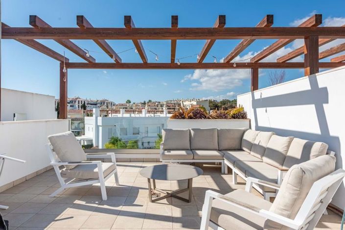 Image No.19-3 Bed Townhouse for sale