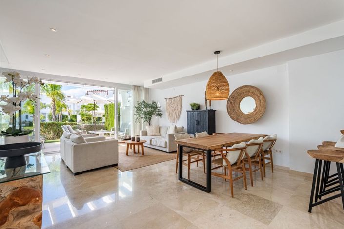 Image No.5-3 Bed Townhouse for sale