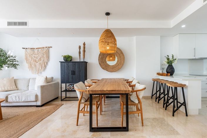 Image No.8-3 Bed Townhouse for sale