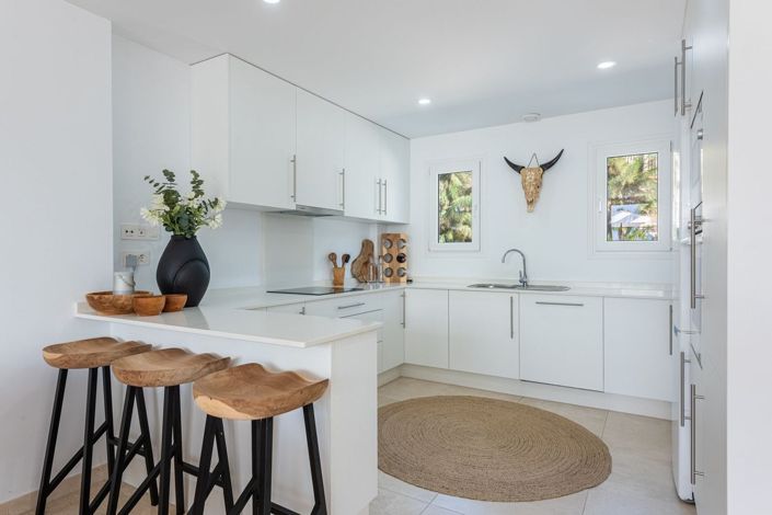 Image No.9-3 Bed Townhouse for sale