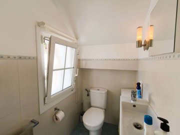 1447-647415-78d1f4f8b6655591b02d22fabb36a692d