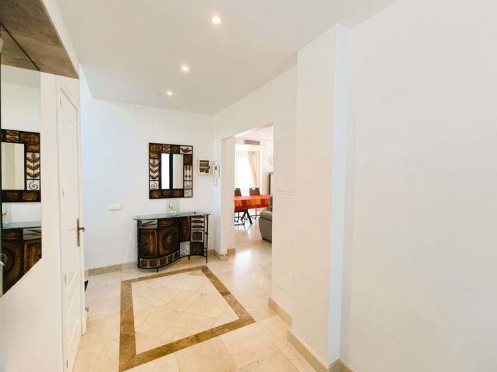 Image No.5-3 Bed Villa for sale