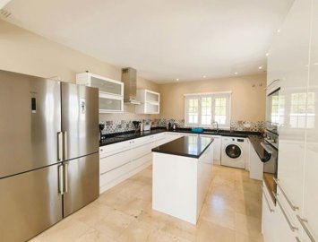 1447-647415-78d1f4f8b6655591b02d22fabb36a692d