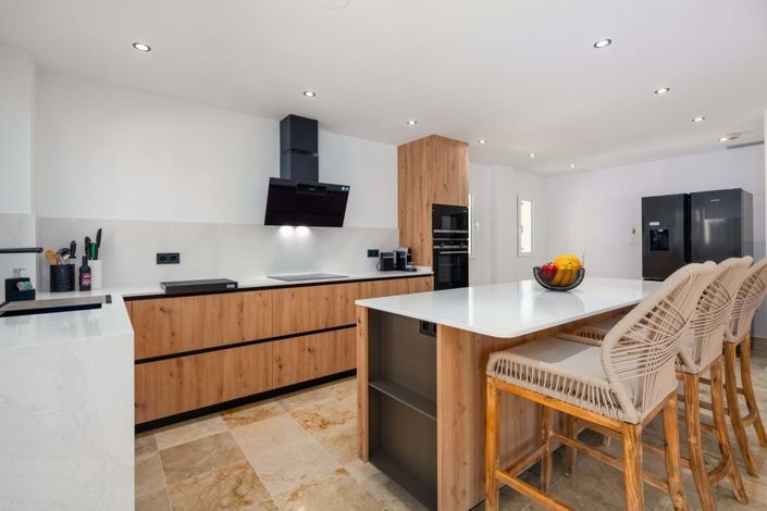 Image No.16-3 Bed Apartment for sale