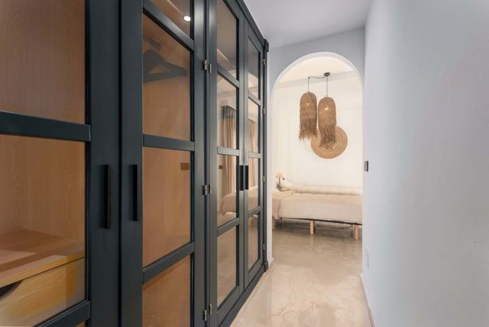 Image No.22-3 Bed Apartment for sale