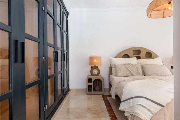 Image No.23-3 Bed Apartment for sale