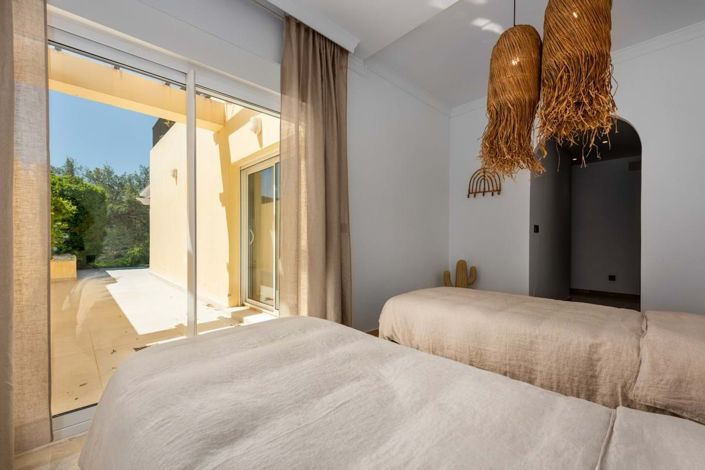 Image No.27-3 Bed Apartment for sale