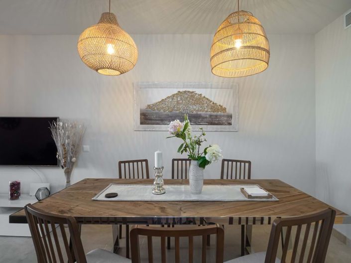 Image No.8-2 Bed Apartment for sale