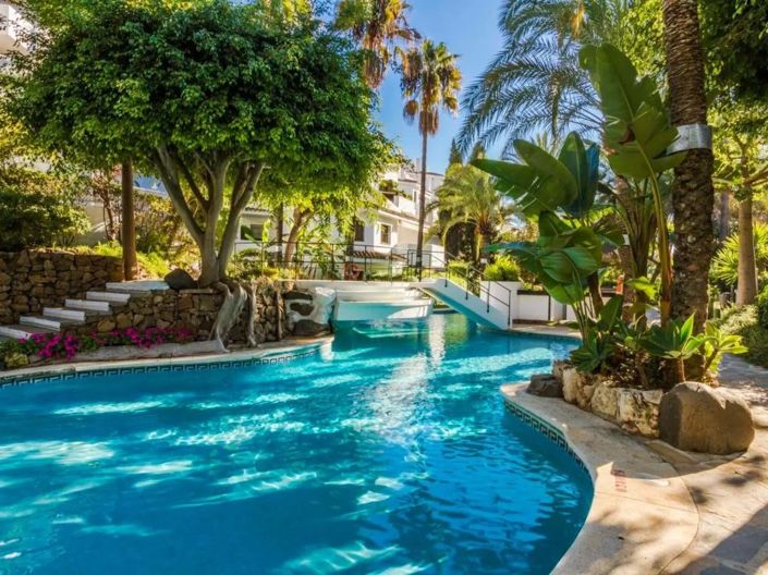 Image No.12-2 Bed Apartment for sale