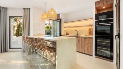 1447-649403-78d1f4f8b6655591b02d22fabb36a692d