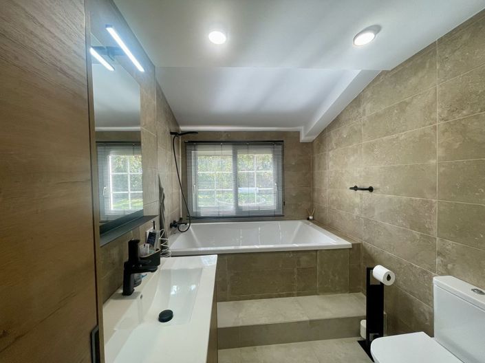 Image No.24-3 Bed Villa for sale