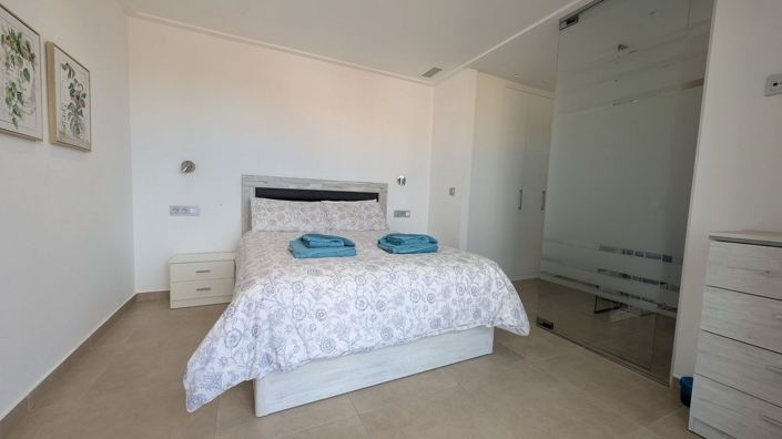 Image No.11-3 Bed Villa for sale