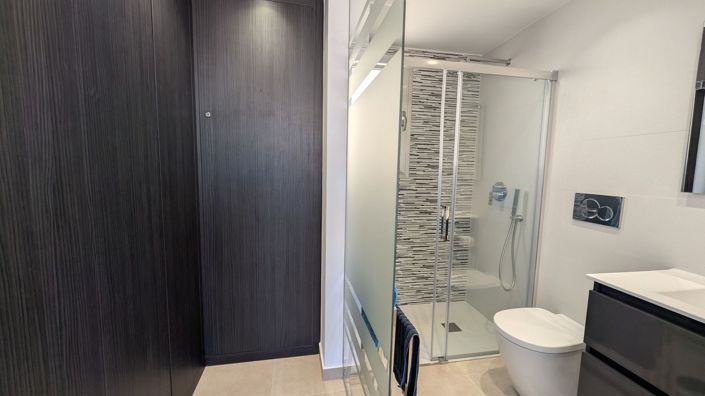 Image No.19-3 Bed Villa for sale