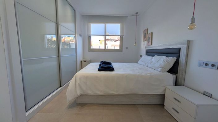 Image No.28-3 Bed Villa for sale