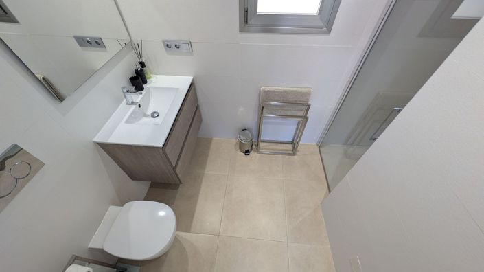 Image No.6-3 Bed Villa for sale