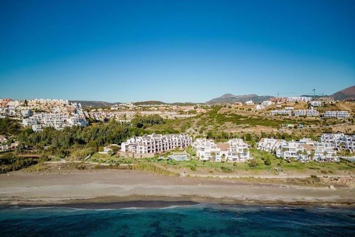 Image No.25-2 Bed Apartment for sale