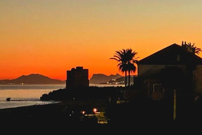 Image No.30-2 Bed Apartment for sale