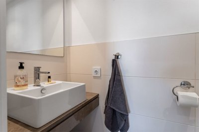 1447-649408-78d1f4f8b6655591b02d22fabb36a692d