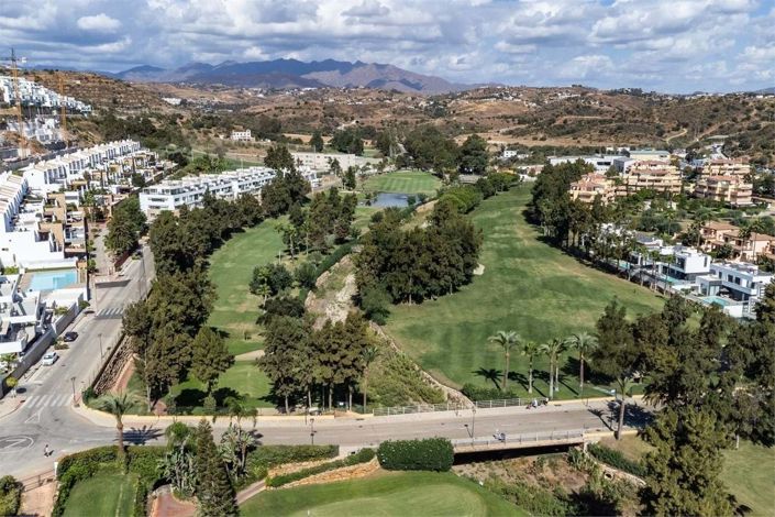 Image No.31-3 Bed Apartment for sale