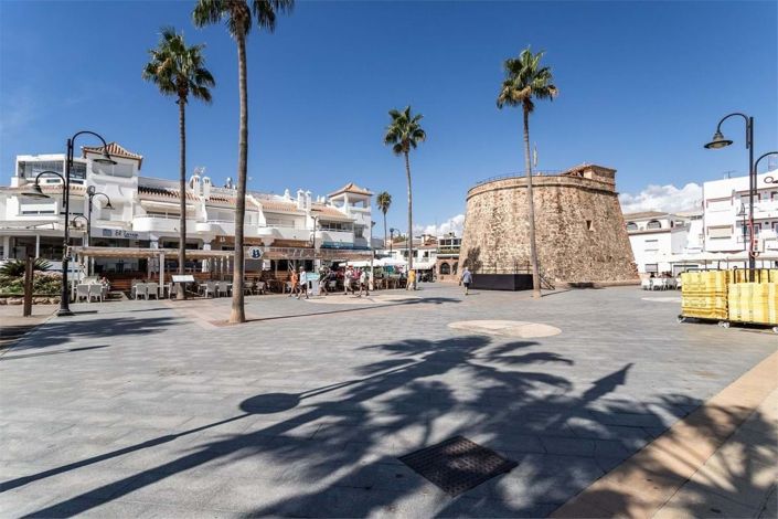 Image No.38-3 Bed Apartment for sale