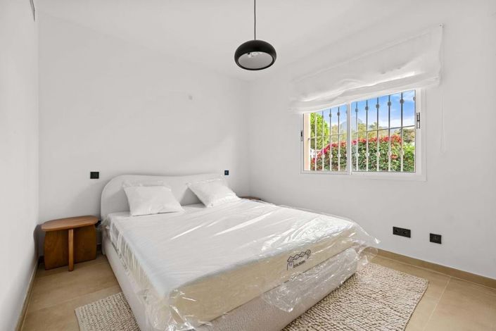 Image No.28-3 Bed Apartment for sale