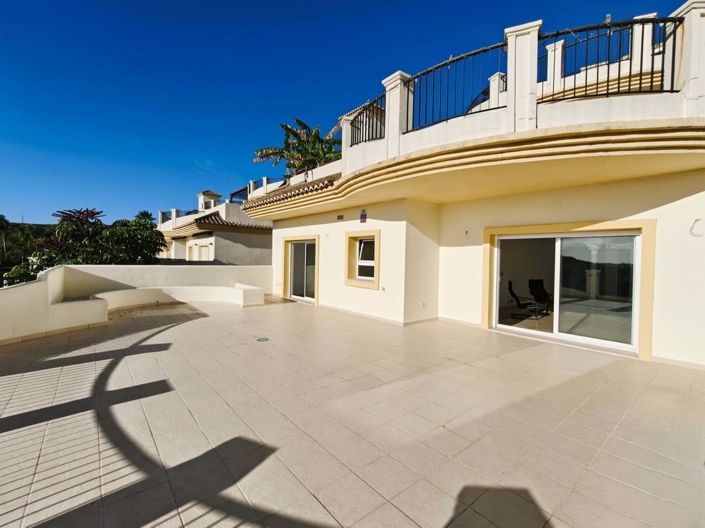 Image No.3-3 Bed Apartment for sale