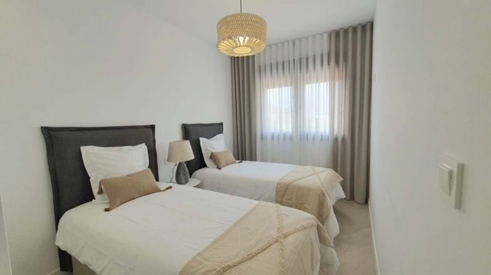 Image No.11-3 Bed Villa for sale