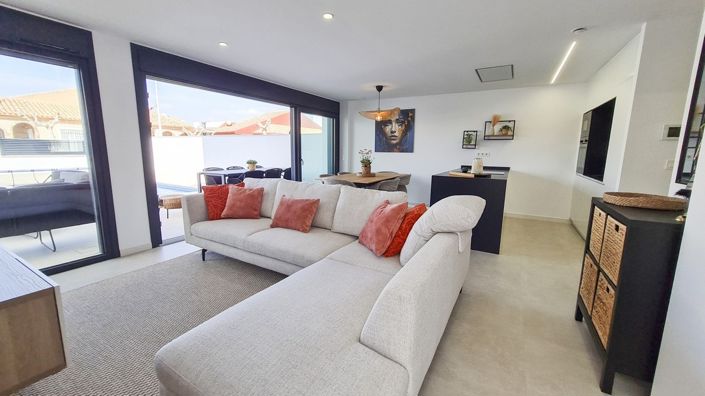 Image No.34-3 Bed Villa for sale