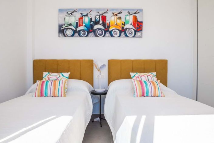 Image No.48-3 Bed Villa for sale