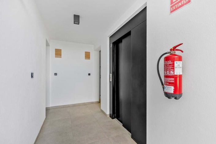 Image No.33-2 Bed Apartment for sale