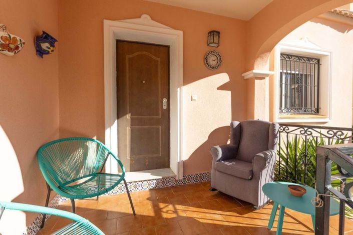 Image No.14-3 Bed Townhouse for sale