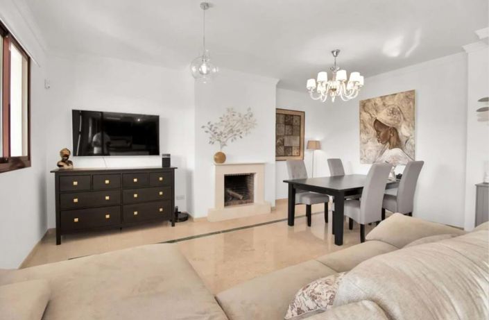 Image No.17-Jumelé de 3 chambres à vendre à Estepona