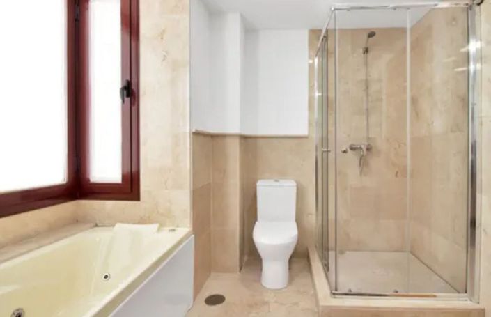 Image No.26-Jumelé de 3 chambres à vendre à Estepona