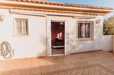 1447-650071-78d1f4f8b6655591b02d22fabb36a692d