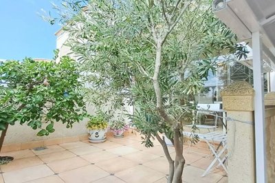 1447-649762-78d1f4f8b6655591b02d22fabb36a692d