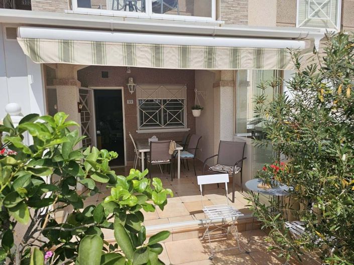 Image No.4-Bungalow de 2 chambres à vendre à Orihuela Costa