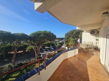 1447-647417-78d1f4f8b6655591b02d22fabb36a692d