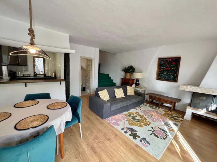 Image No.3-2 Bed Townhouse for sale