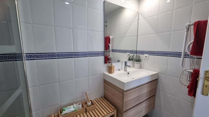 Image No.19-2 Bed Apartment for sale