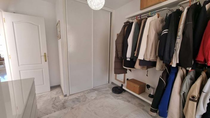 Image No.21-2 Bed Apartment for sale