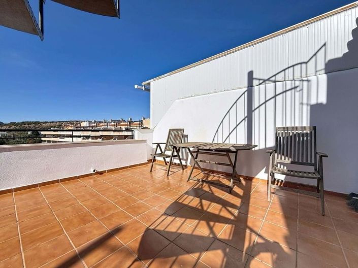 Image No.9-2 Bed Penthouse for sale