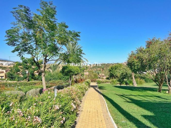 Image No.22-2 Bed Apartment for sale