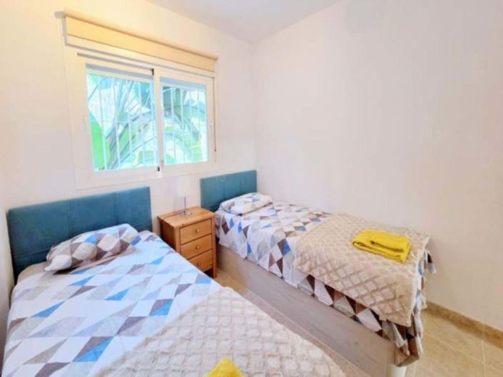 Image No.17-2 Bed Apartment for sale