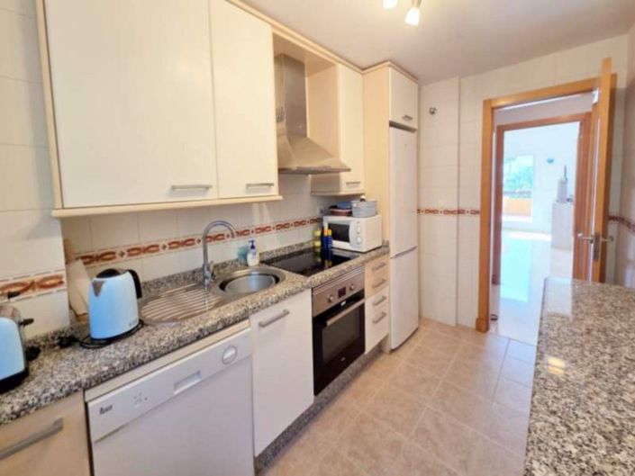 Image No.9-2 Bed Apartment for sale