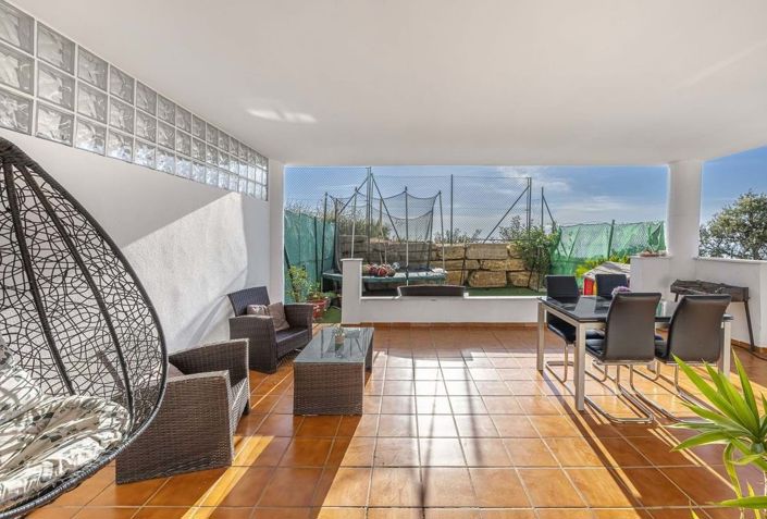 Image No.1-3 Bed Apartment for sale